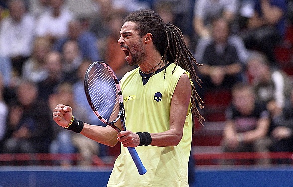 Dustin Brown1